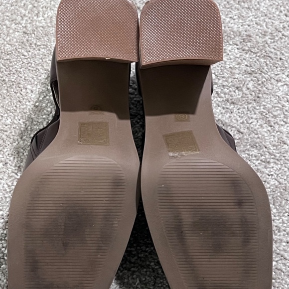 🌾Journee Collection: Bobby, Brn/Bone Color Block Heel w/ Ankle Strap🤎8W - Picture 5 of 6